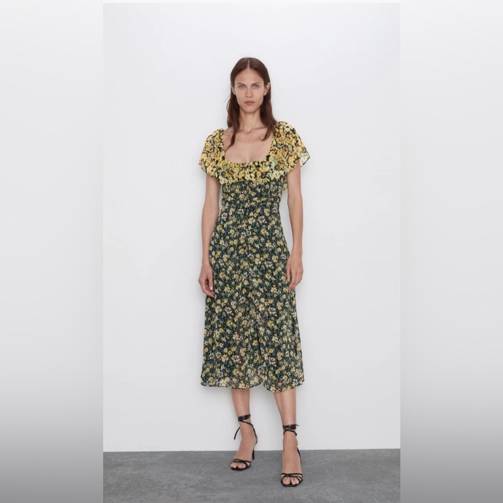 Chic Yellow and Black Floral Midi Dress